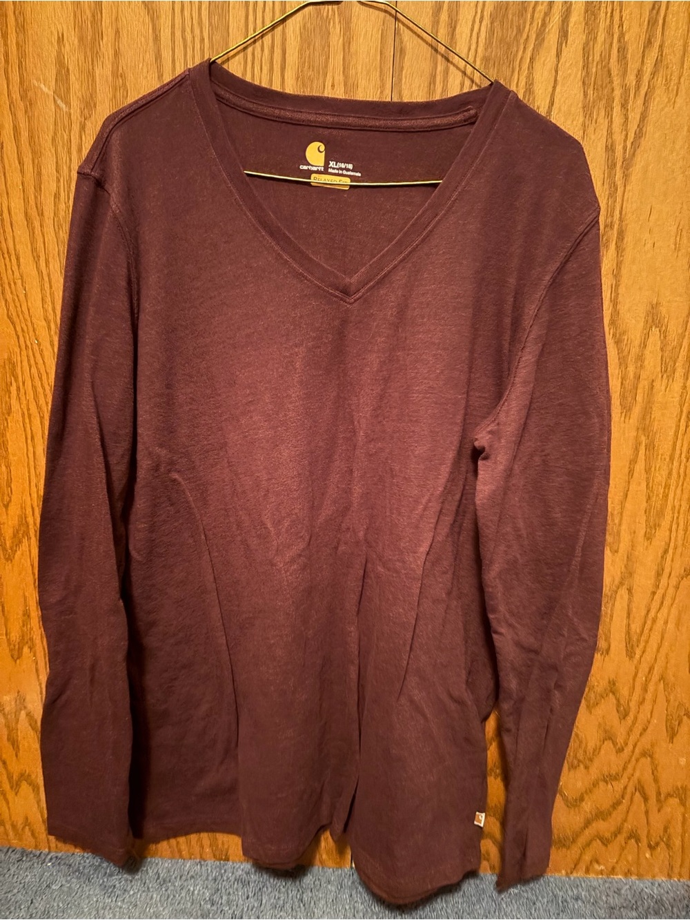 Carhartt Women's V-Neck Long Sleeve Sweater - Maroon